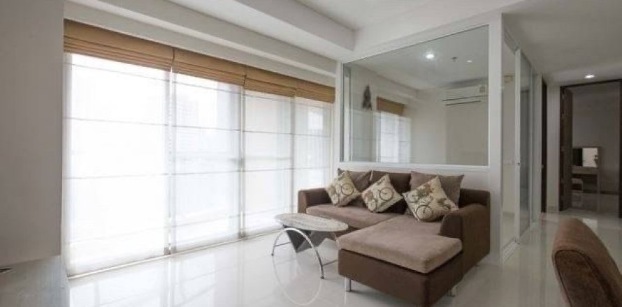 Condominio de 3 dormitorios en Khlong Toei, Bangkok, Tailandia № 208482