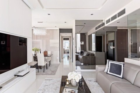 Condominio de 2 dormitorios en Bang Rak, Bangkok, Tailandia № 208483 - foto 5