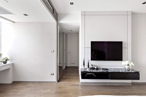 Condominio de 2 dormitorios en Bang Rak, Bangkok, Tailandia № 208483 - foto 4