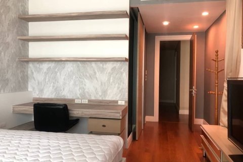 Condominio de 3 dormitorios en Watthana, Bangkok, Tailandia № 208485 - foto 12