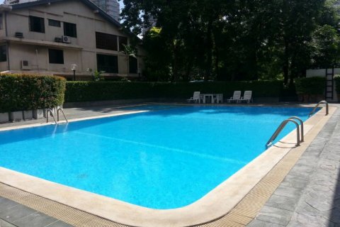 Condominio de 3 dormitorios en Bangkok, Tailandia № 66715 - foto 16