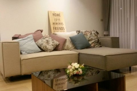 Condominio de 3 dormitorios en Bangkok, Tailandia № 66715 - foto 2