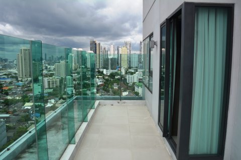 Condo à Bangkok, Thaïlande, 2 chambres  № 66716