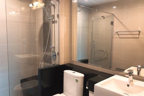 Condominio de 1 dormitorio en Bangkok, Tailandia № 66717 - foto 8