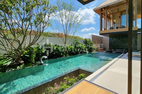 Casa de 5 dormitorios en Phuket, Tailandia № 209528 - foto 3