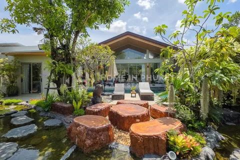 Haus in Phuket, Thailand 3 Schlafzimmer № 209531 - Foto 2