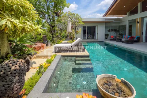 Haus in Phuket, Thailand 3 Schlafzimmer № 209531 - Foto 4