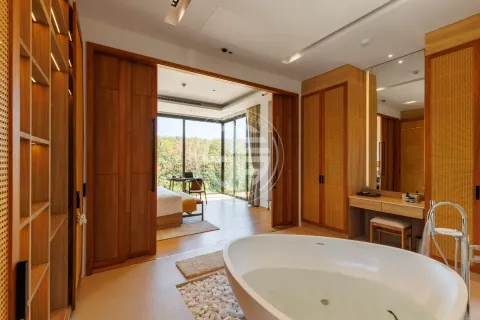Chalet de 5 dormitorios en Phuket, Tailandia № 190855 - foto 7