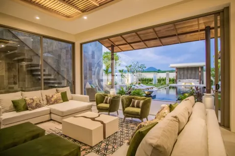 Chalet de 3 dormitorios en Phuket, Tailandia № 190857 - foto 2