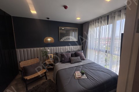 Apartamento de 2 dormitorios en Hua Hin, Tailandia № 194850 - foto 2