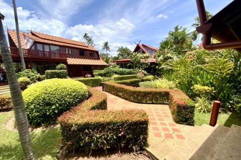 Casa de 4 dormitorios en Ko Samui, Tailandia № 135120 - foto 5