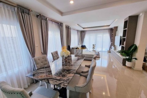 Estudio en Pattaya, Tailandia № 117401 - foto 4