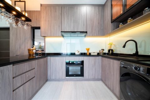 Casa de 3 dormitorios en Pattaya, Tailandia № 117398 - foto 11