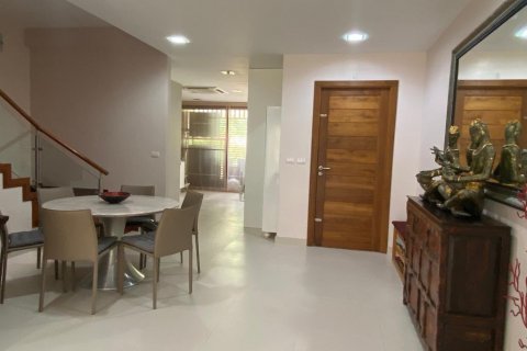 Townhouse in Bang Tao, Thailand 2 bedrooms № 3838 - photo 19