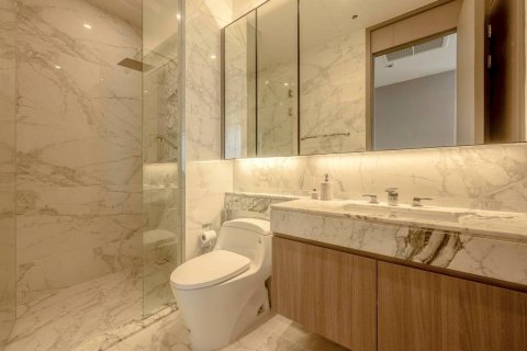 Condo in Bangkok, Thailand, 3 bedrooms № 180316 - photo 16