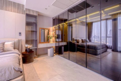 Condo in Bangkok, Thailand, 3 bedrooms № 180316 - photo 9