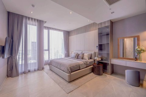 Condo in Bangkok, Thailand, 3 bedrooms № 180316 - photo 12