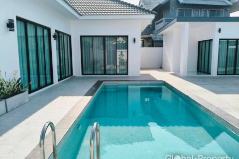 Haus in Pattaya, Thailand 4 Schlafzimmer № 180314 - Foto 4
