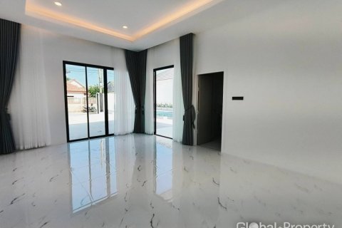 Haus in Pattaya, Thailand 4 Schlafzimmer № 180314 - Foto 18