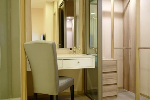 Condominio de 2 dormitorios en Bangkok, Tailandia № 66672 - foto 16
