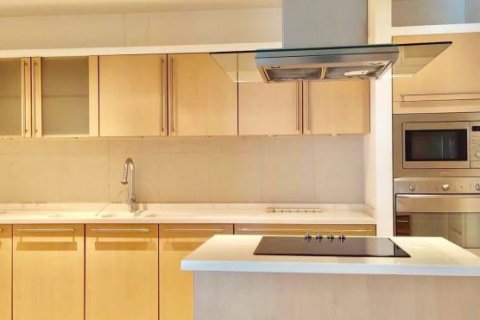 Condominio de 3 dormitorios en Bangkok, Tailandia № 66676 - foto 4