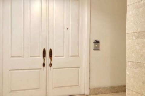 Condominio de 3 dormitorios en Bangkok, Tailandia № 66676 - foto 15