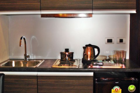 Condominio de 1 dormitorio en Jomtien Beach, Pattaya, Tailandia № 204410 - foto 3
