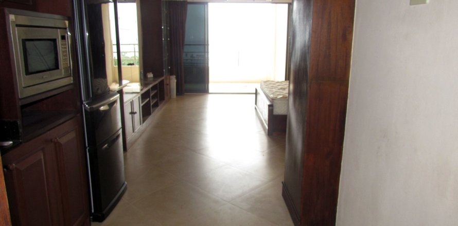 Estudio en el condominio en Pattaya, Tailandia № 204406