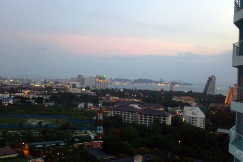 Condominio de 1 dormitorio en Pattaya, Tailandia № 204405 - foto 3