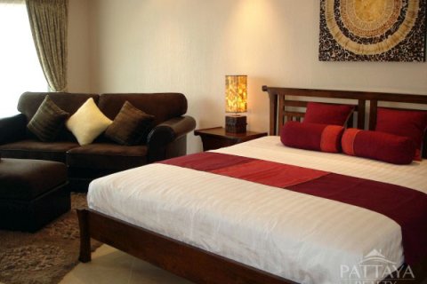 Studio dans le Condo sur Jomtien Beach, Pattaya, Thaïlande  № 204408