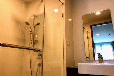 Студия в кондо в Клонг Тоэй, Бангкок, Таиланд № 158667 - фото 11