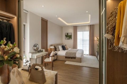 Chalet de 4 dormitorios en Pattaya, Tailandia № 150977 - foto 18