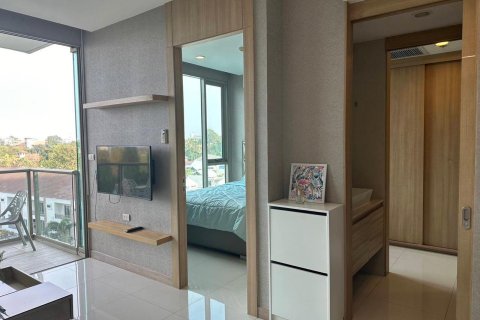 Apartamento de 2 habitaciones en Pattaya, Tailandia № 205844 - foto 5