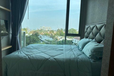 Apartamento de 2 habitaciones en Pattaya, Tailandia № 205844 - foto 10