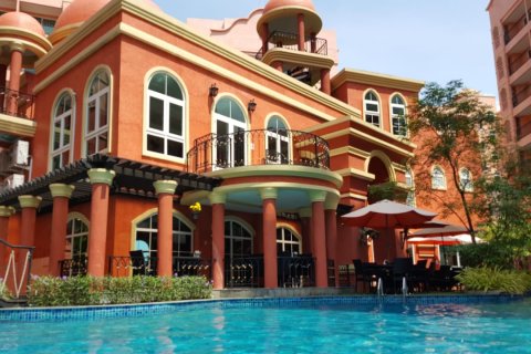 Apartamento de 2 habitaciones en Pattaya, Tailandia № 205843 - foto 11