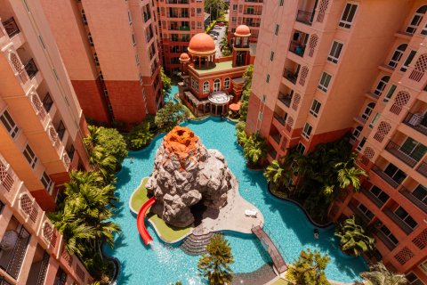 Apartamento de 2 habitaciones en Pattaya, Tailandia № 205843 - foto 16
