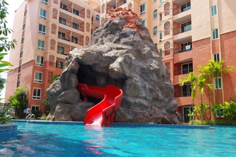 Apartamento de 2 habitaciones en Pattaya, Tailandia № 205843 - foto 18