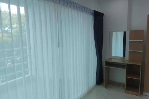 Apartamento de 2 habitaciones en Pattaya, Tailandia № 205842 - foto 14