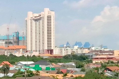 Apartamento de 2 habitaciones en Pattaya, Tailandia № 205842 - foto 9