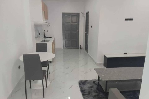 Apartamento de 2 habitaciones en Pattaya, Tailandia № 205842 - foto 3