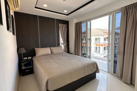 Apartamento de 3 habitaciones en Pattaya, Tailandia № 205845 - foto 5