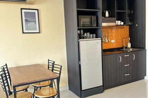 Apartamento de 3 habitaciones en Pattaya, Tailandia № 205845 - foto 12