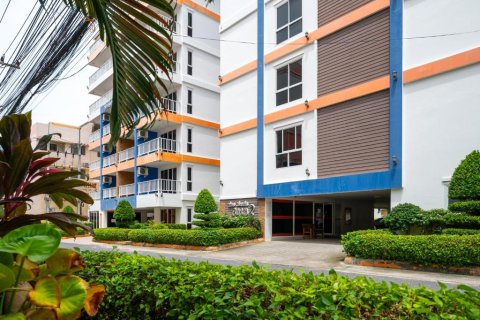 Apartamento de 3 habitaciones en Pattaya, Tailandia № 205845 - foto 14