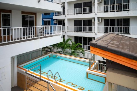 Apartamento de 3 habitaciones en Pattaya, Tailandia № 205845 - foto 17