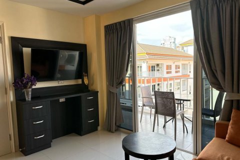 Apartamento de 3 habitaciones en Pattaya, Tailandia № 205845 - foto 3