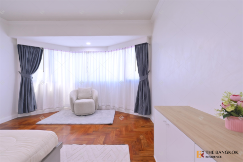 Condominio de 3 dormitorios en Bangkok, Tailandia № 187955 - foto 8