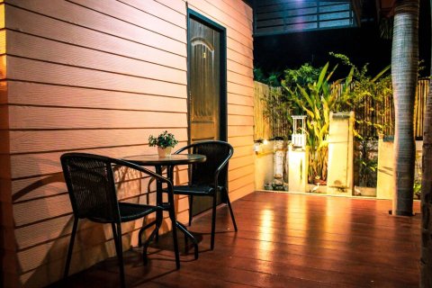 Casa de 5 dormitorios en Pattaya, Tailandia № 157461 - foto 10