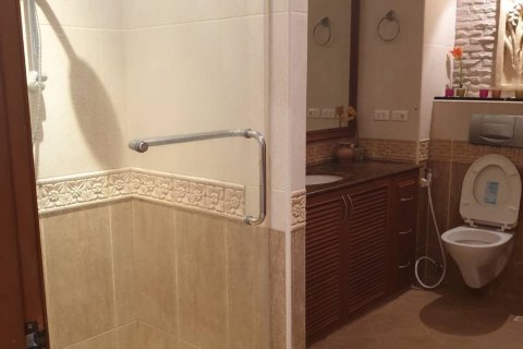 Condominio de 2 dormitorios en Pattaya, Tailandia № 157456 - foto 3