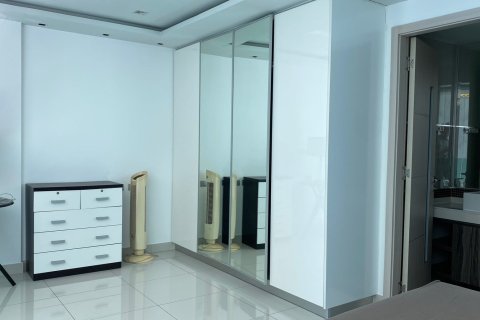 Condominio de 1 dormitorio en Pattaya, Tailandia № 157460 - foto 3
