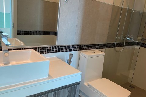 Condominio de 1 dormitorio en Pattaya, Tailandia № 157460 - foto 2